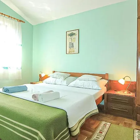 Cozy In With Wifi Apartament Nin