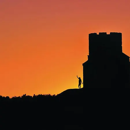 1 Bedroom Lovely In Апартаменты *