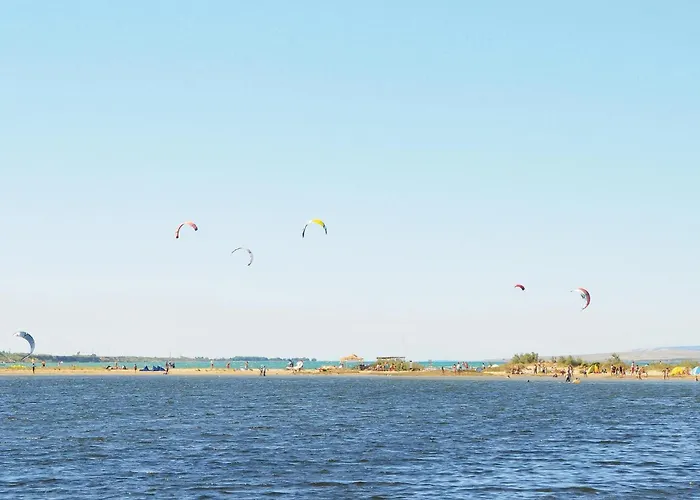 1 Bedroom Lovely In *